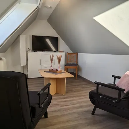 Dachgeschosswohnung Wilhelm Apartment Nordleda